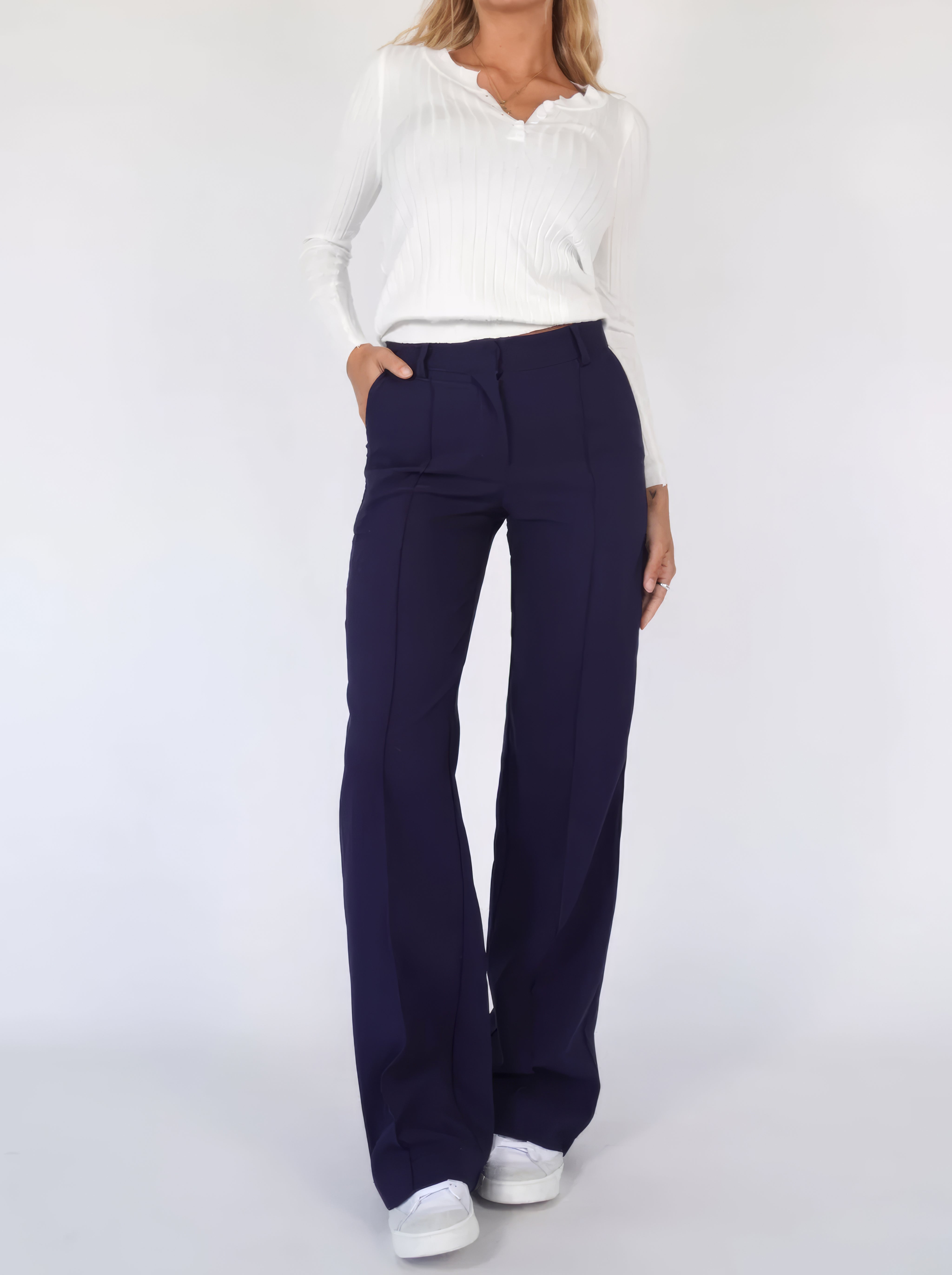 Women's Trousers - High Waist - Wide Legs - With Pockets - Elegant Fit
