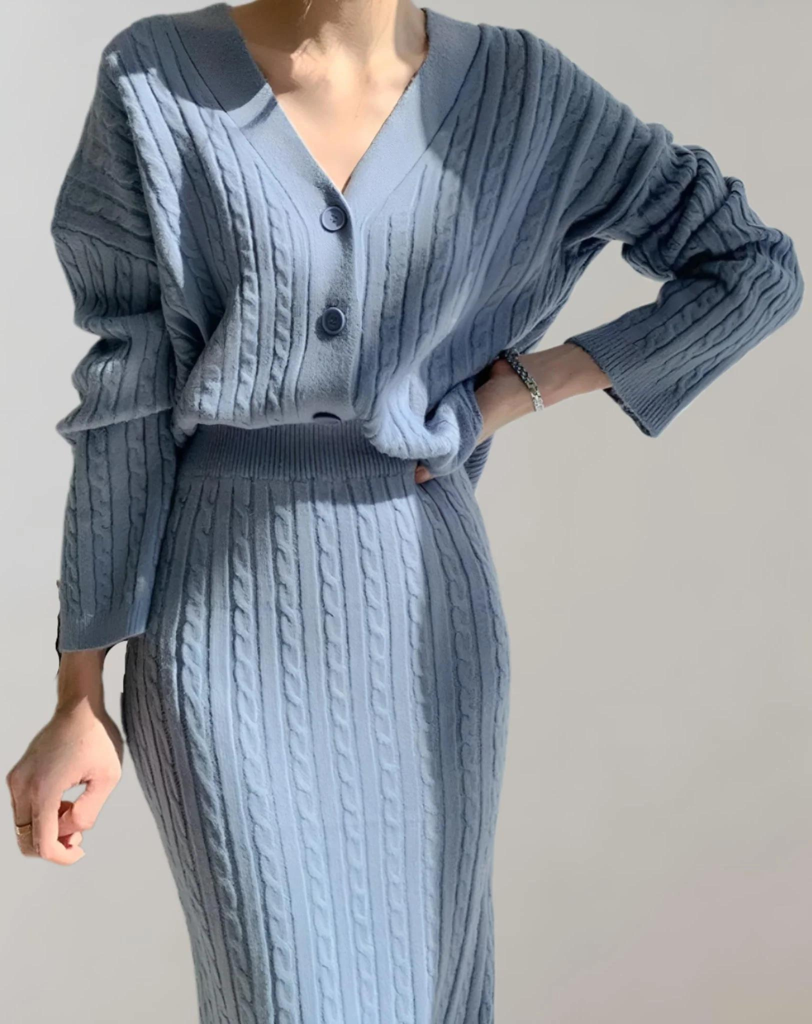 Dames Gebreide Set – Vest met Knoopsluiting – Midi Pencil Rok – Zacht Kabelpatroon