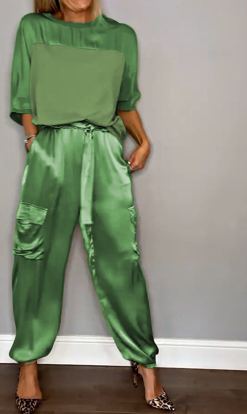 Dames Tweedelige Set – Satijnen Cargo Broek – Losvallende Top – Comfort Fit