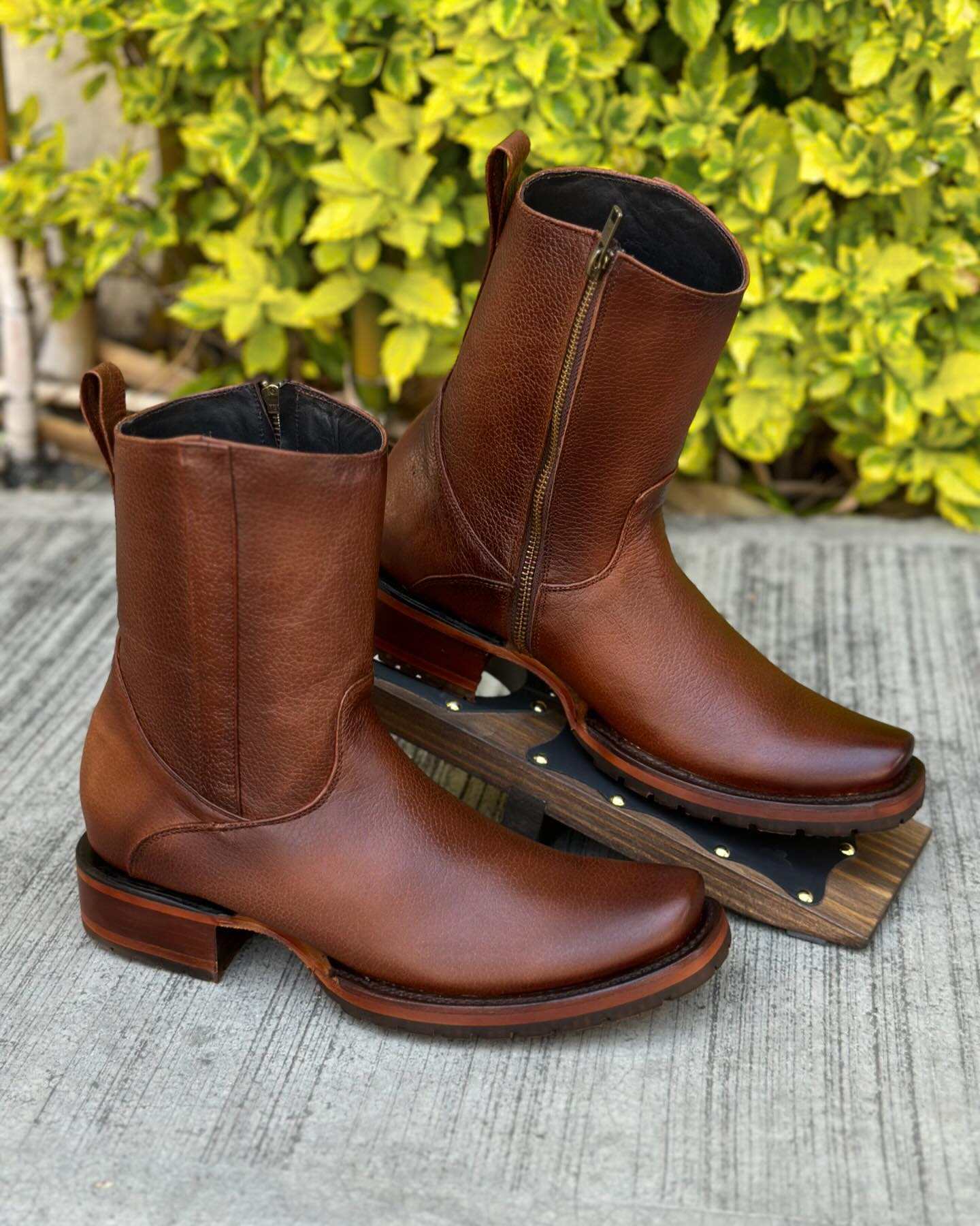 Heren Cowboylaarzen – Echt Leer – Puntneus – Middelhoog – Stevige Zool – Rits en Treklus
