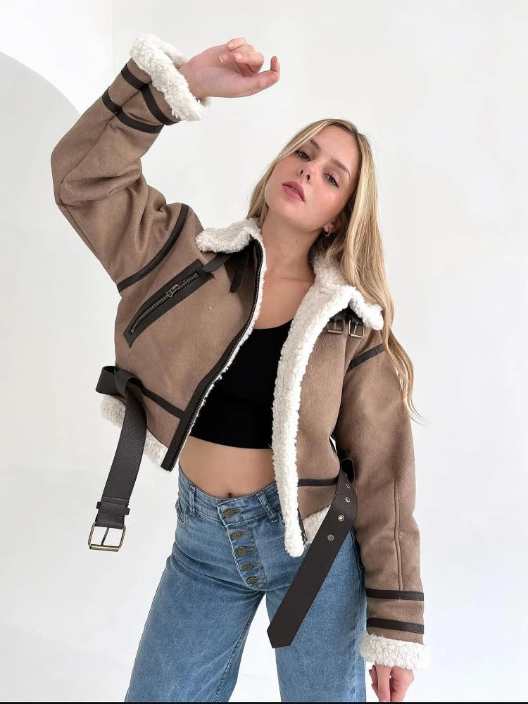 Zennara | Elegante en stijlvolle outdoorjas met riem