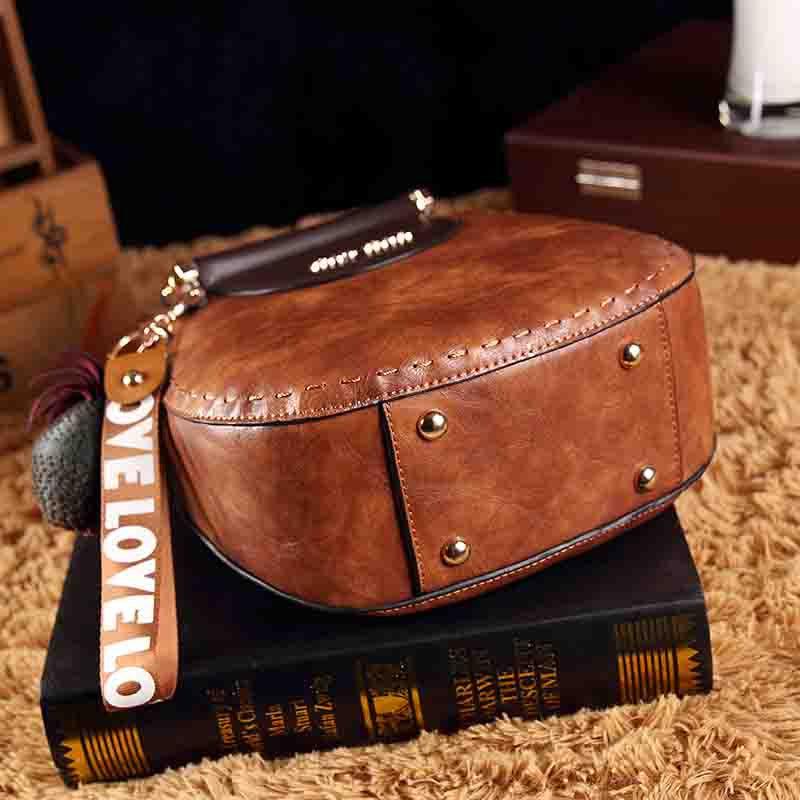 Leren handtas - stijlvolle dames schoudertas met decoratief detail
