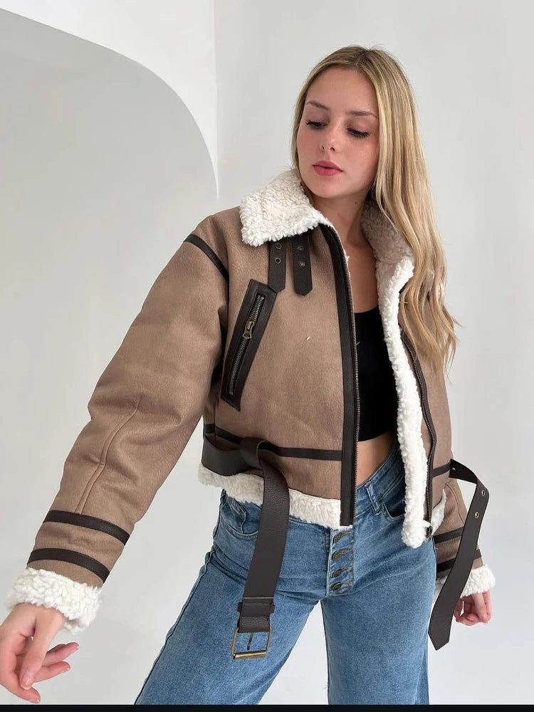 Zennara | Elegante en stijlvolle outdoorjas met riem