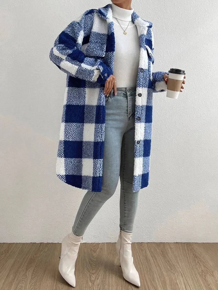 Women's Teddy Coat – Oversized Fit – Checked Pattern – Mid-Length – Flap Pockets