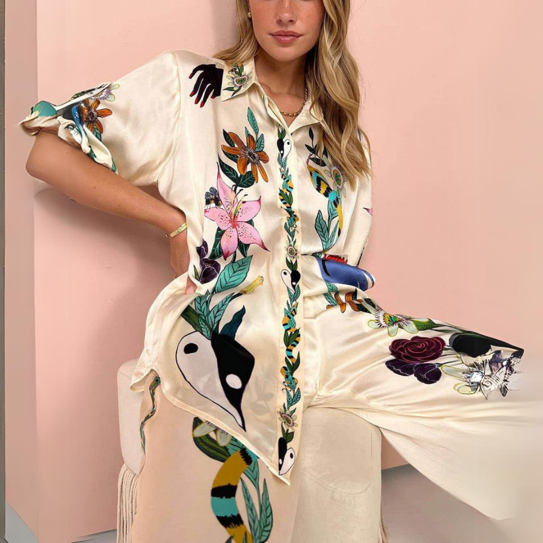 Unieke Oversized Blouse met Print en Knoopbroek
