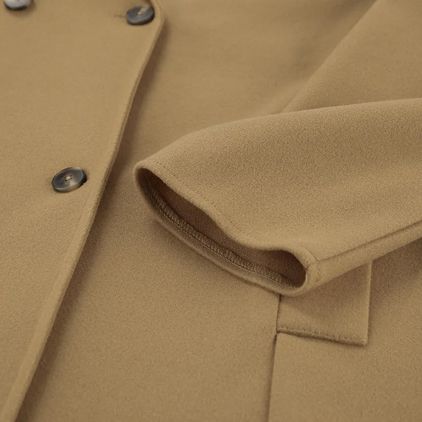 Elegante dubbellaagse cameljas voor dames - chique getailleerde winterjas