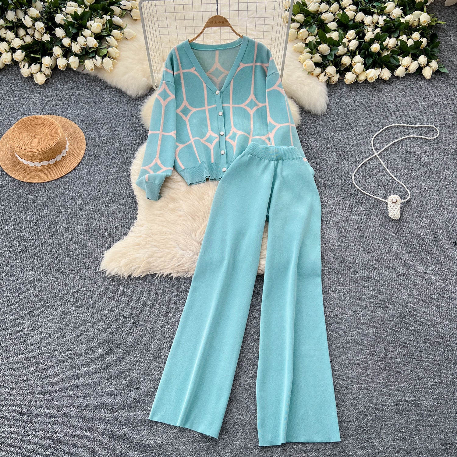 Dames Gebreid Pak - V-hals Vest met Knopen - Wijde Broek - Elastische Tailleband