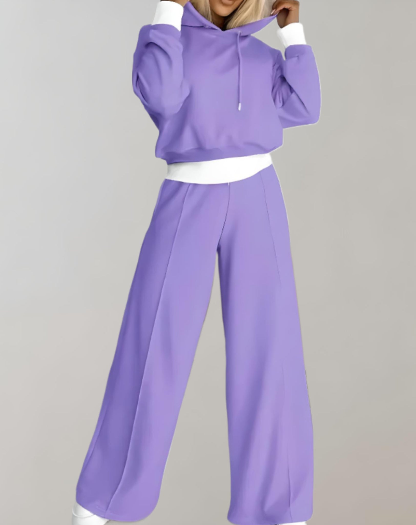 Ivah - Moderne hoodie en broek set