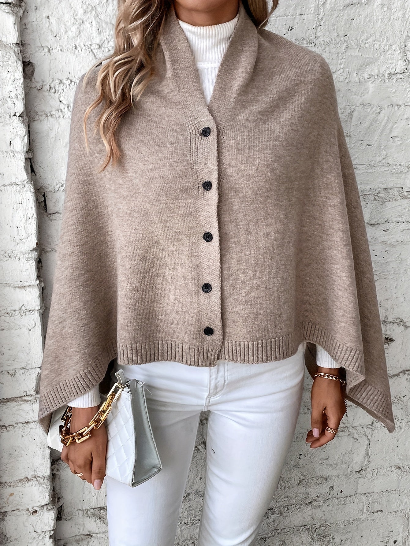 Luxe Sjaal Poncho | Elegante Knoopsluiting