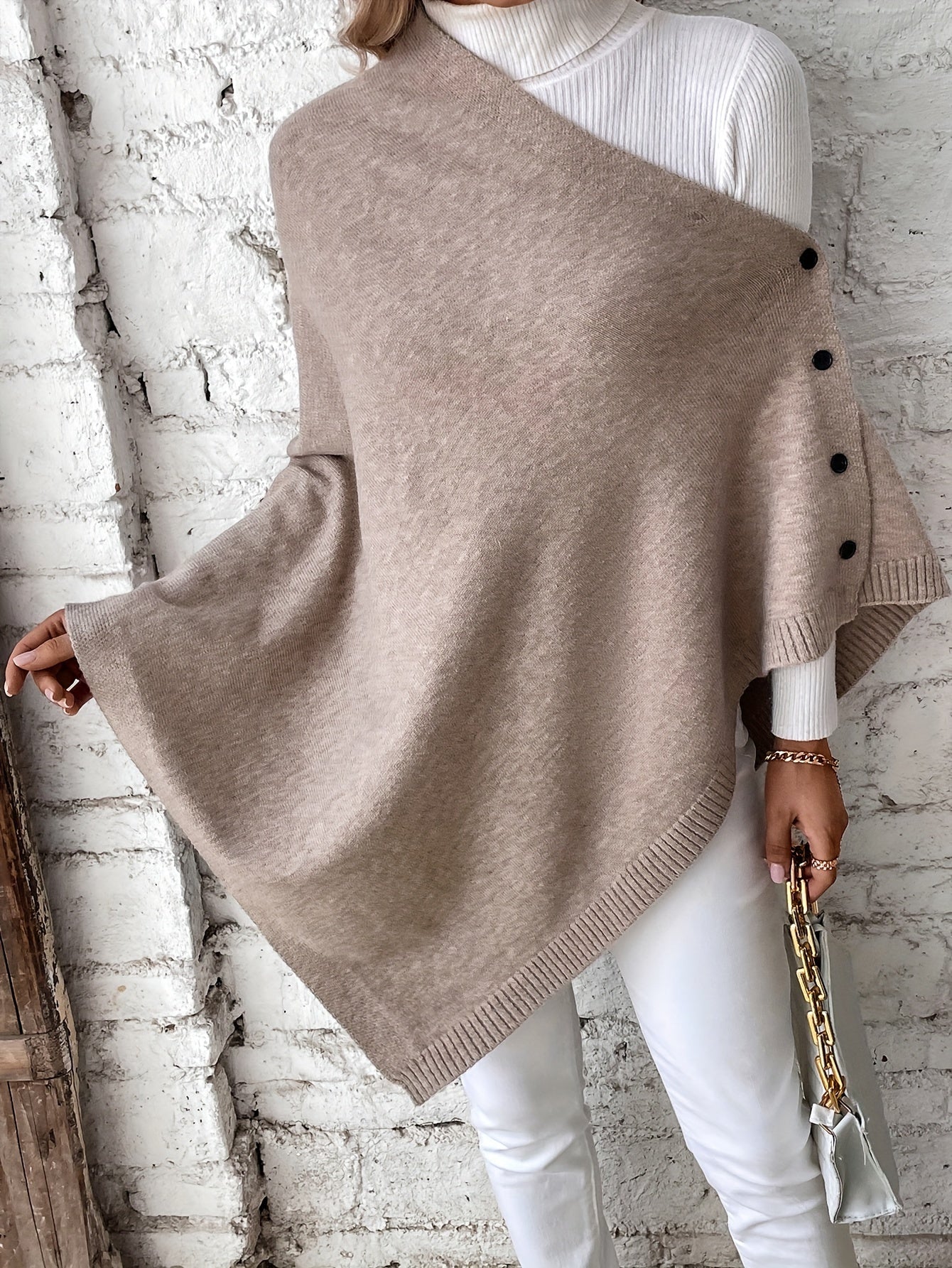 Luxe Sjaal Poncho | Elegante Knoopsluiting