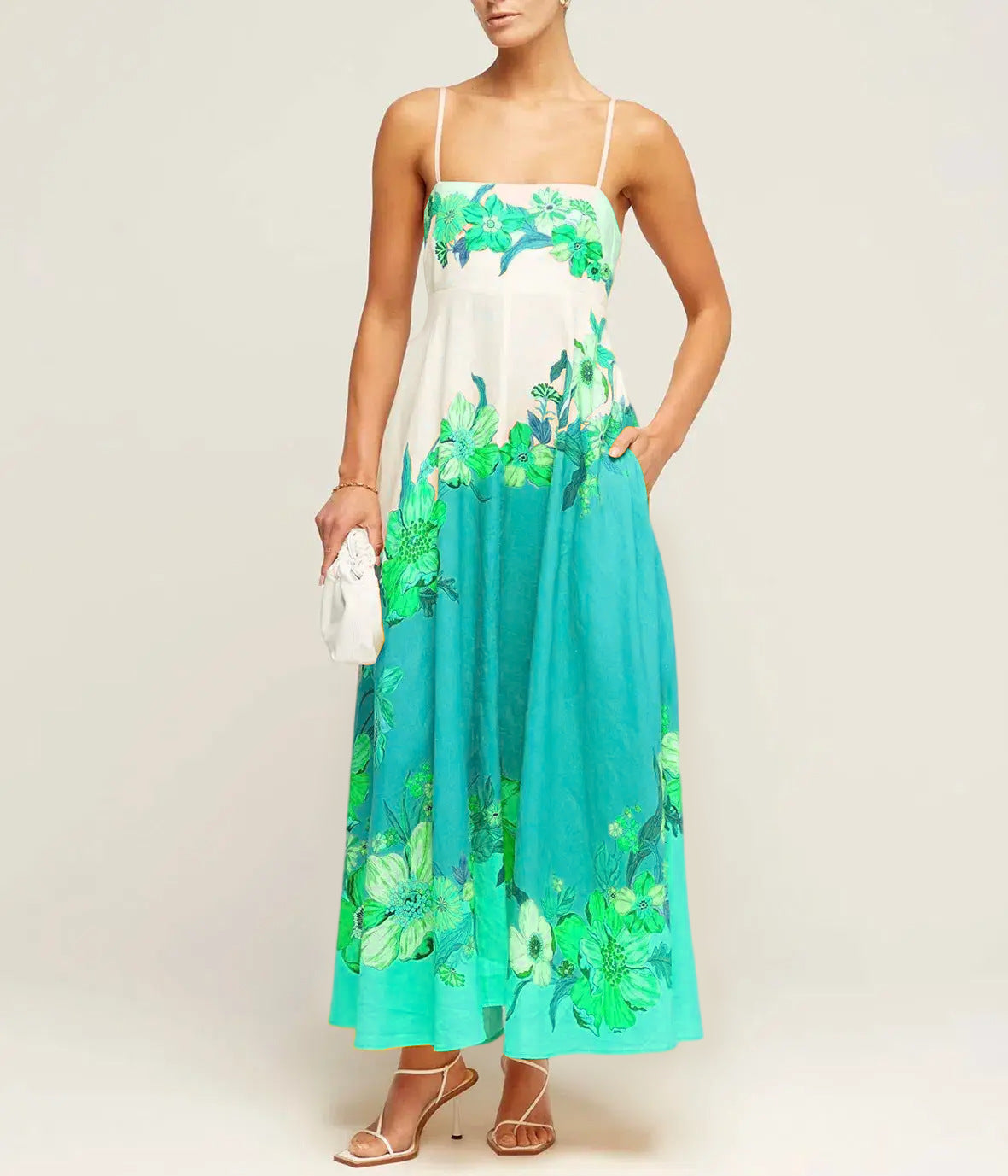 Ladies midi dress – A-line fit – Smocked bodice – Spaghetti straps – Airy cotton