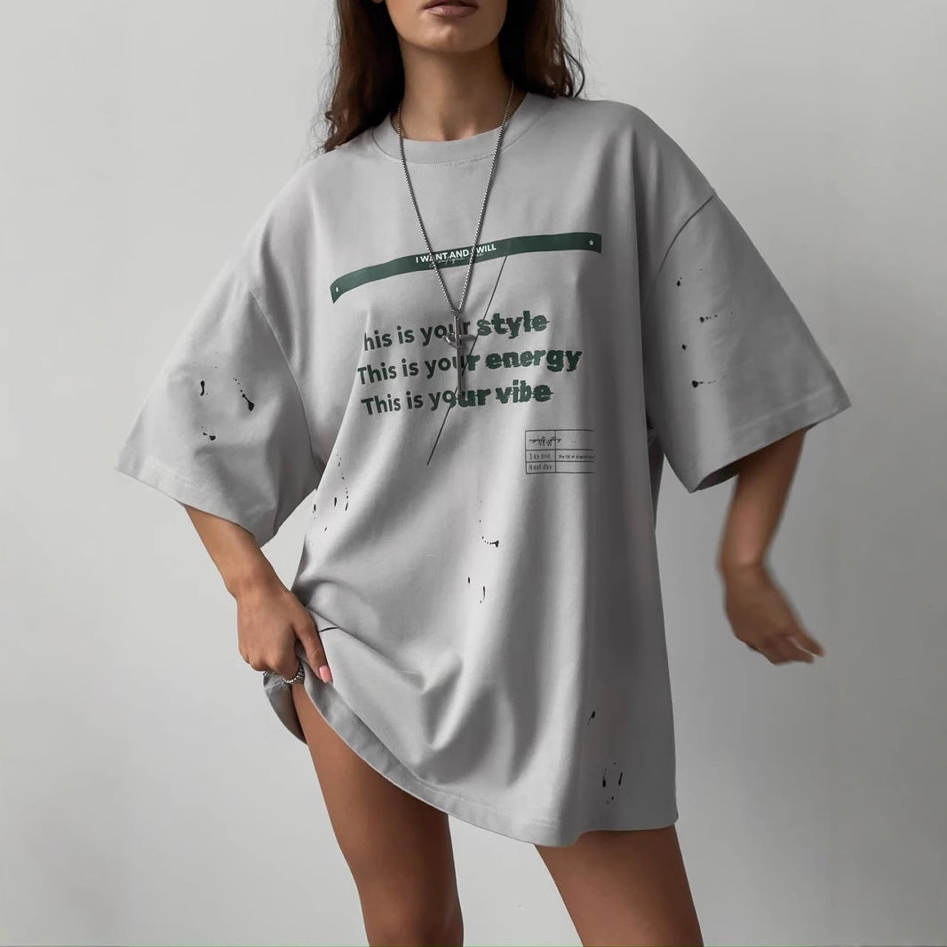 Women's T-shirt – Oversized Fit – Extended Model – Vintage Distressed Print