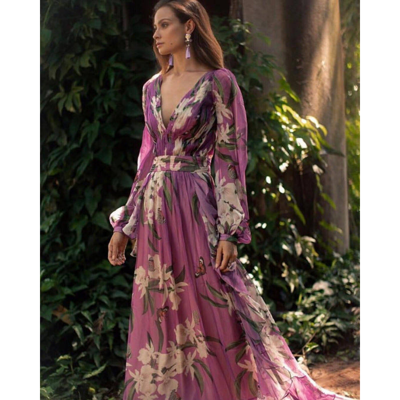Women's Maxi Dress – Loose-Fitting Style – Floral Print – Chiffon Look – V-Neck – Long Sleeves