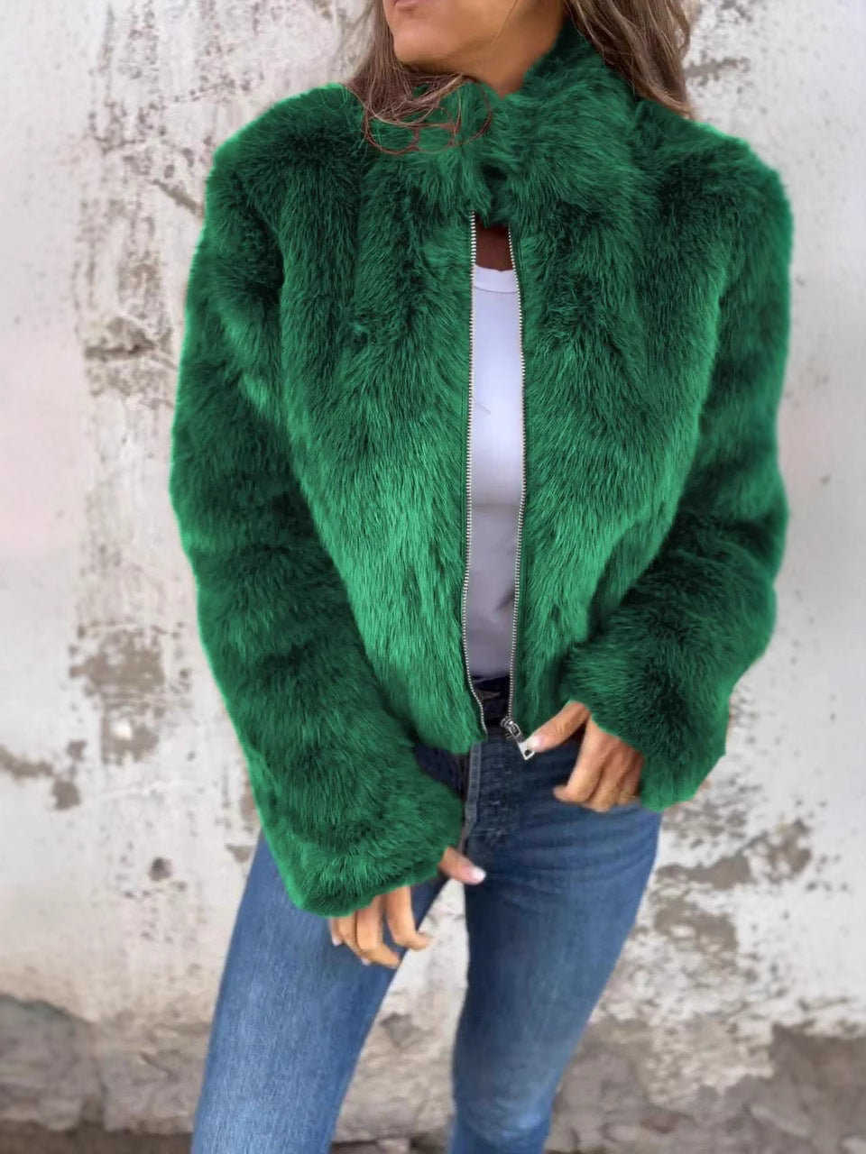 Women's Faux Fur Coat – Relaxed Fit – High Collar – Zip Closure – Full Sleeves