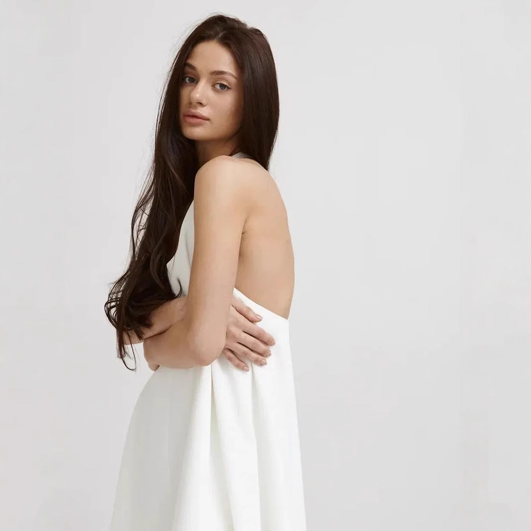 Women's Midi Dress – A-Line Fit – Halter Neck – Sleeveless – Airy Luxury Fabric