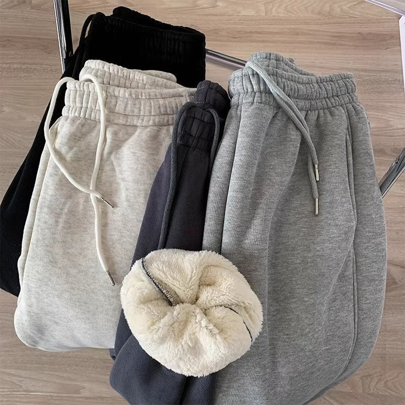 Fleece Ease Jogger Women – Warm Winter Pants with Luxury Lining