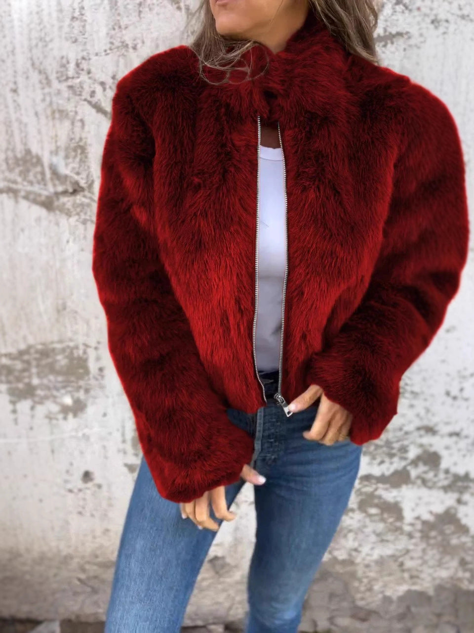Women's Faux Fur Coat – Relaxed Fit – High Collar – Zip Closure – Full Sleeves