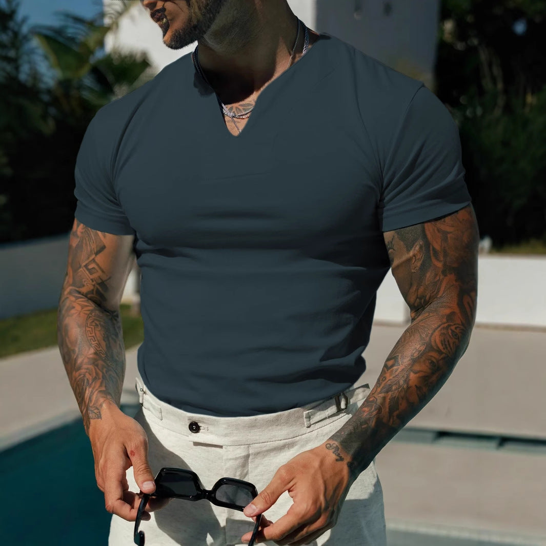 Men's T-shirt with V-neck – Slim Fit – Breathable Stretch Material – Short Sleeves