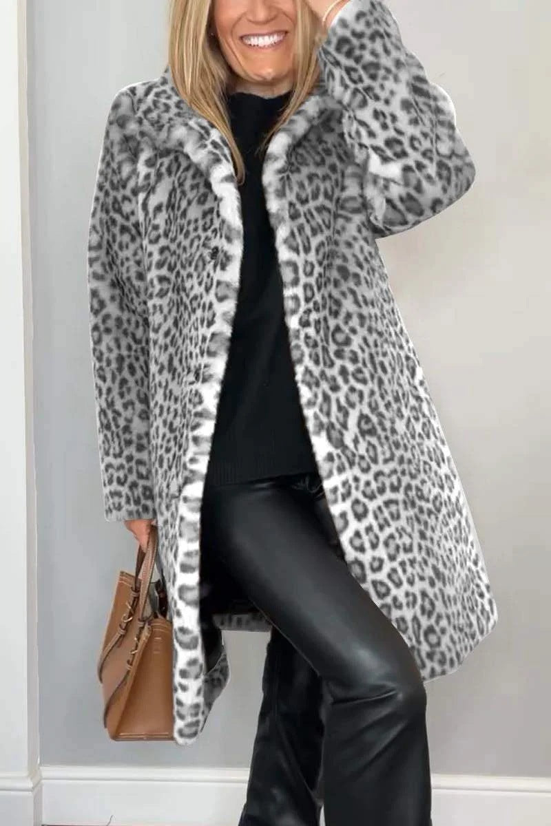 Ladies Coat – Faux Fur – Oversized Fit – Notched Collar – Leopard Print