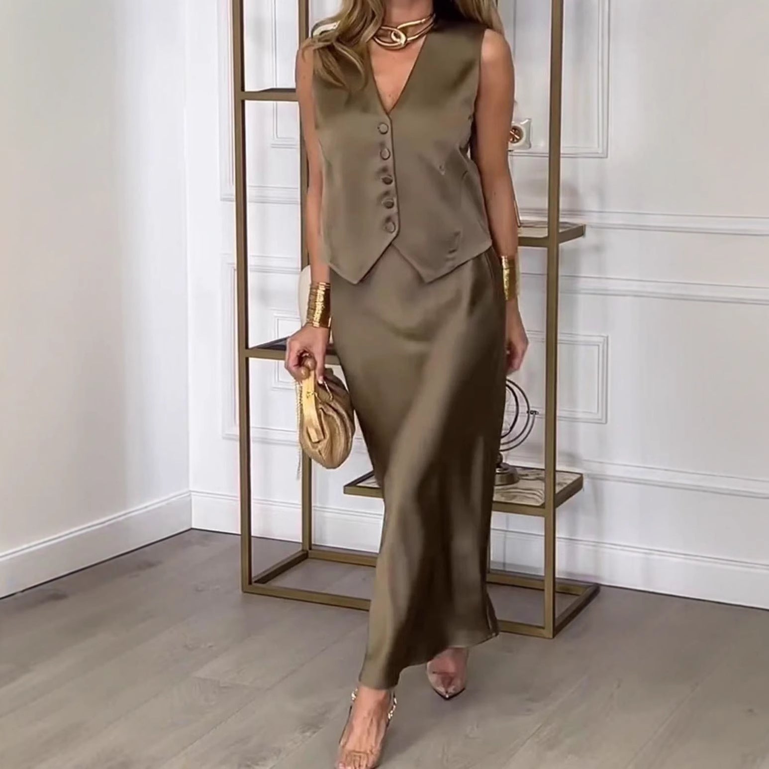 Ladies Set With Sleeveless Gilet and Midi Skirt – Satin Look – Slim Fit – Elegant Festive