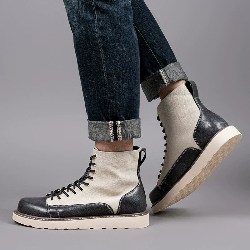 Men's lace-up boots – Mid-height model – Dual-material fabric – Sturdy lug sole