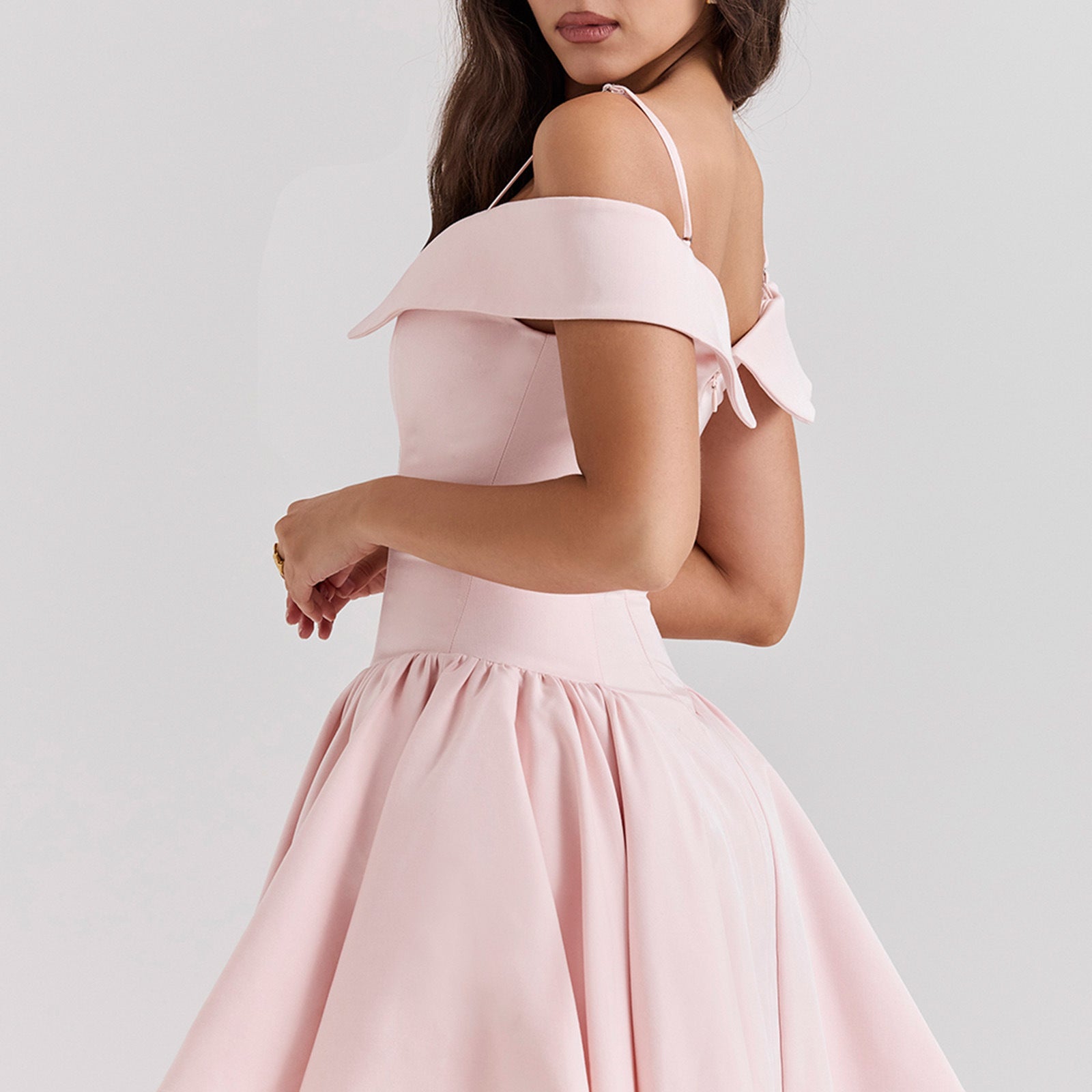 Ladies dress – Off shoulder – A-line model – Spaghetti straps – Mini length