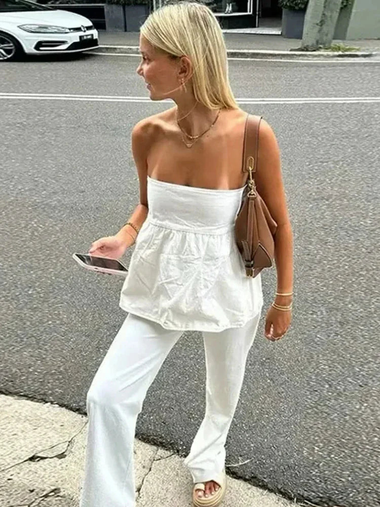 Straplesstop off shoulder top