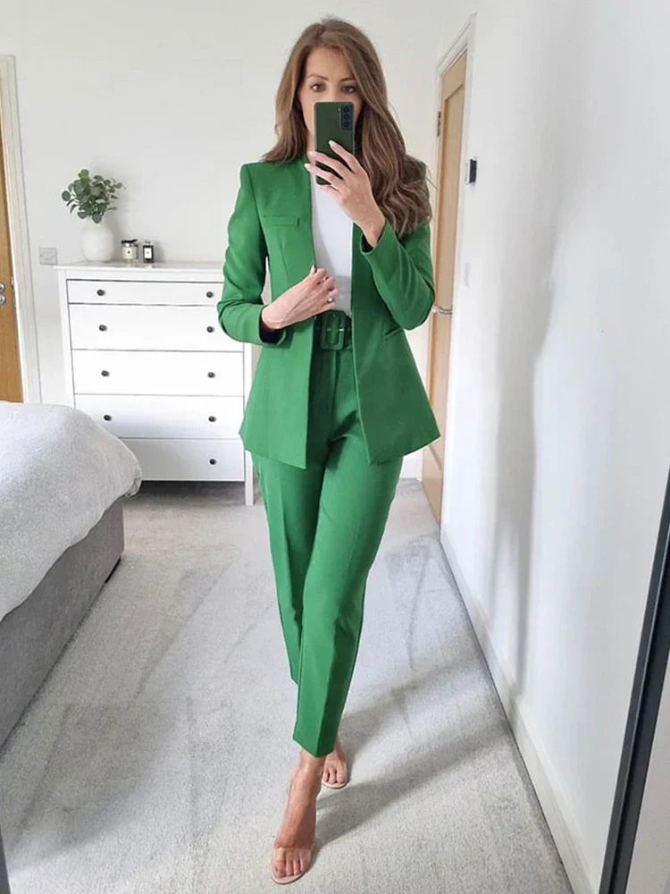 Dames Pakset – Getailleerde Blazer met Enkelvoudige Sluiting – Hoge Taille Pantalon