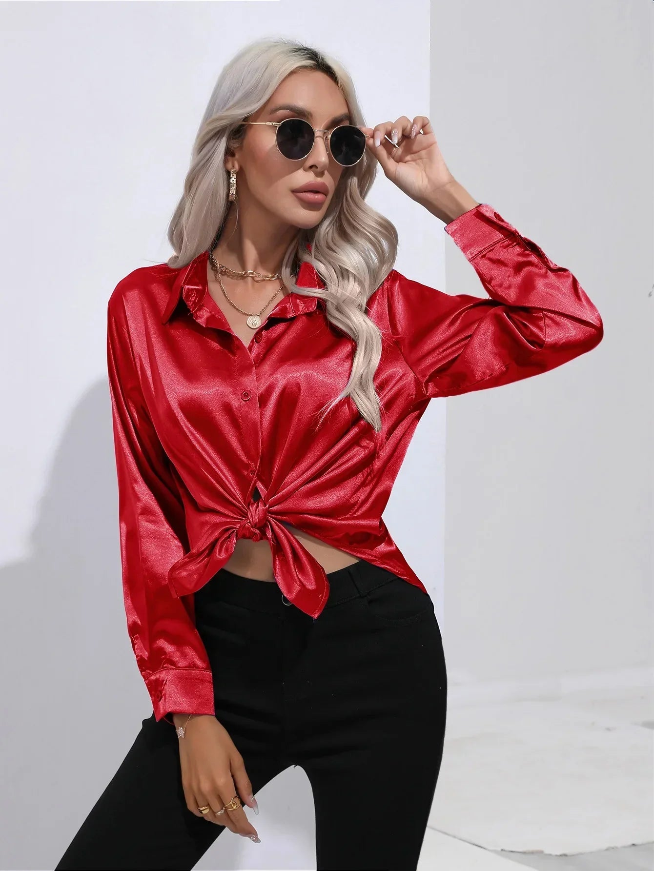 Dames Blouse - Satijn - Relaxte Pasvorm - Lange Mouwen - Klassieke Knoopsluiting