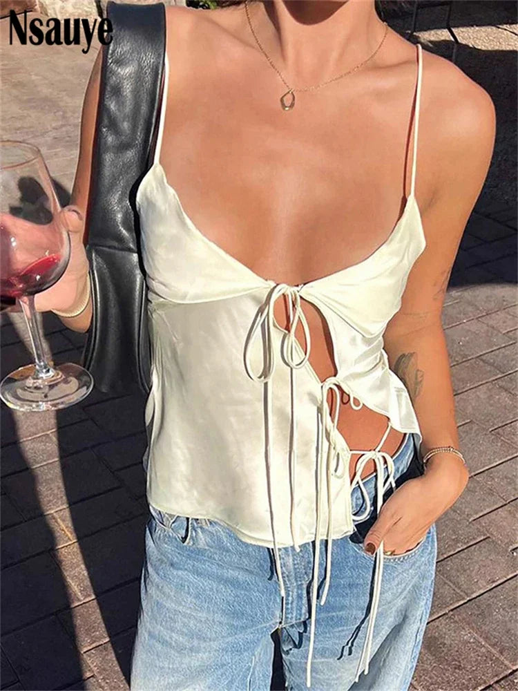 Dames Camisole Top – Satijnlook – Diepe V-Hals – Spaghettibandjes – Voorzijde Met Strik