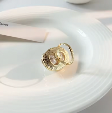 Pearl Ring van Kate Amsterdam
