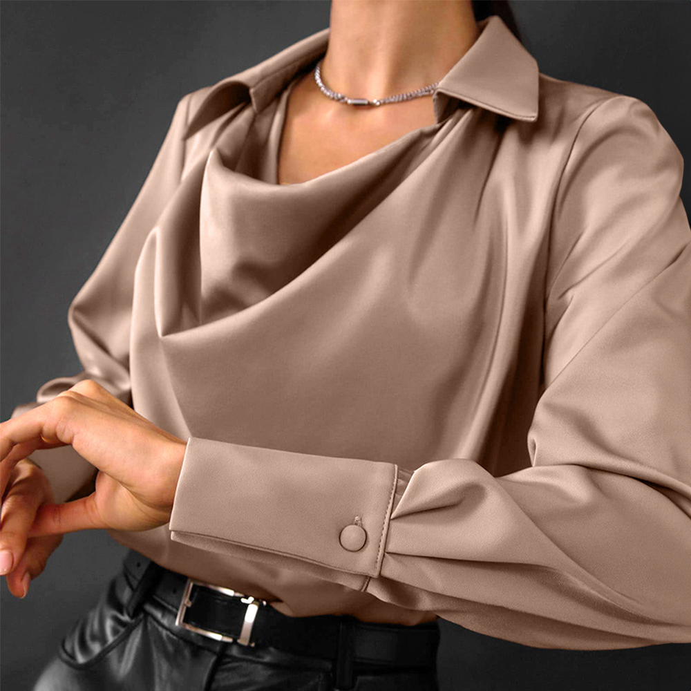 Isabeau – Luxe Satijnen Blouse met V-hals | Tijdloze elegantie & moeiteloos stijlvol