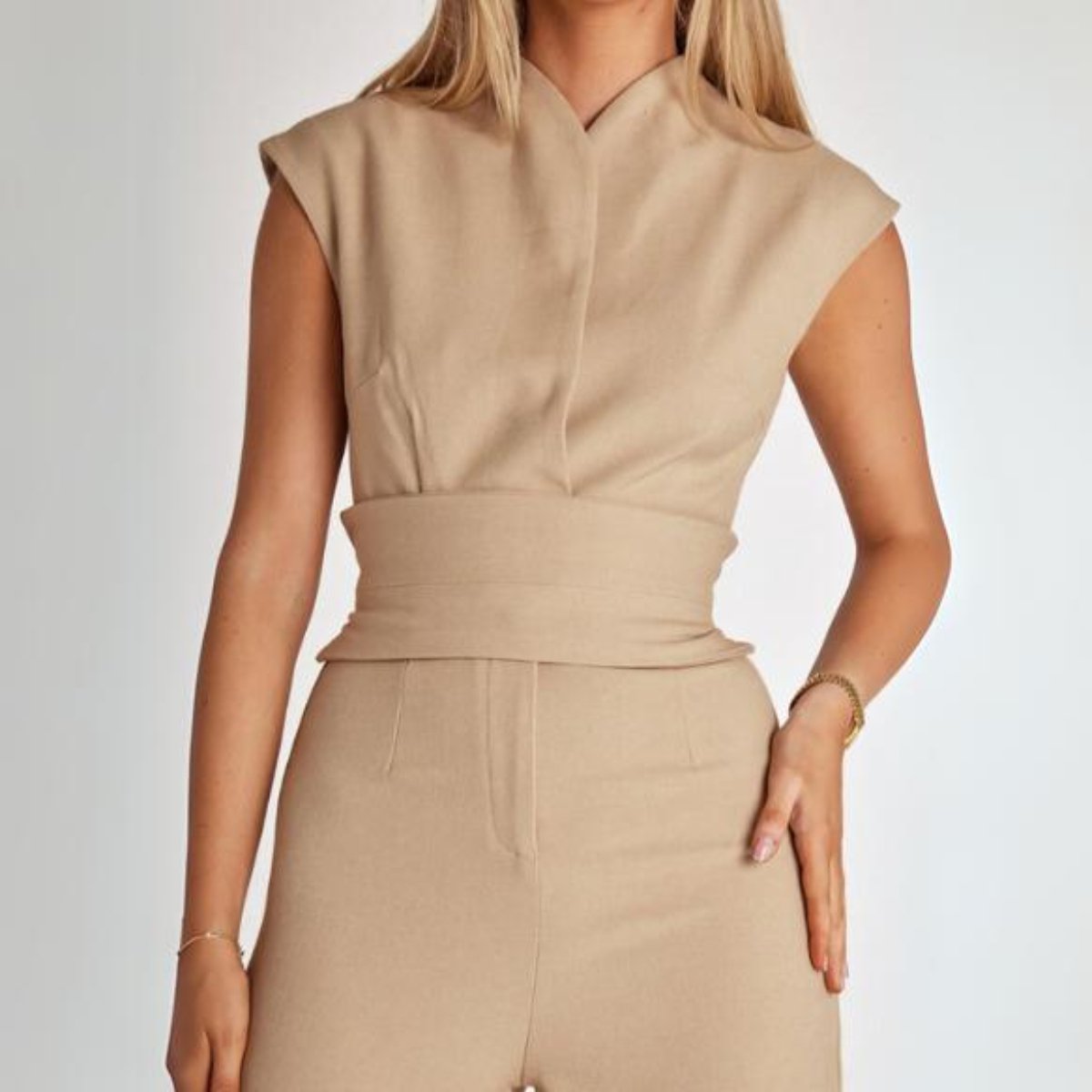 Ariana Mouwloze Jumpsuit