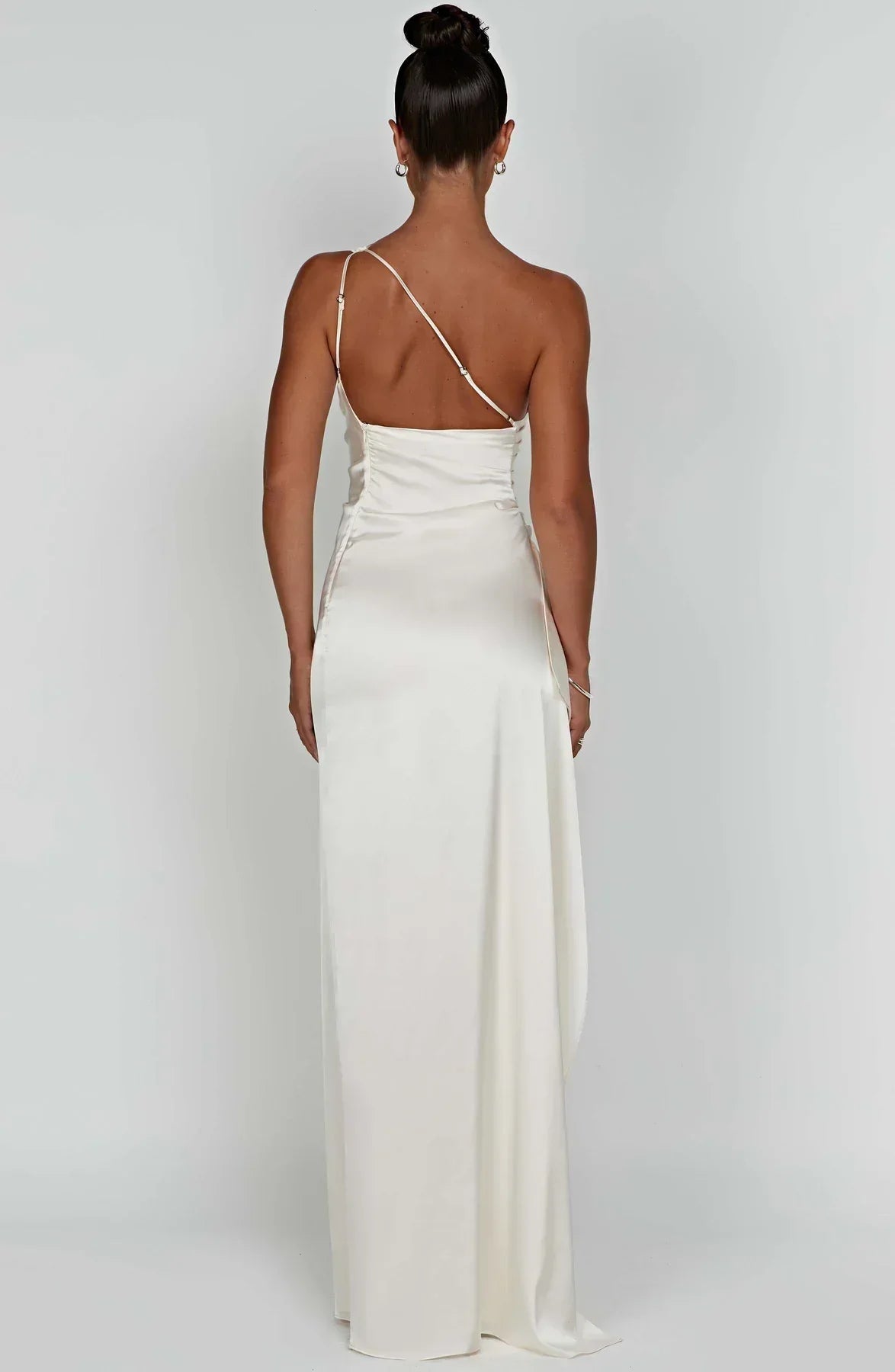 Luxe Satijnen One-Shoulder Splitjurk