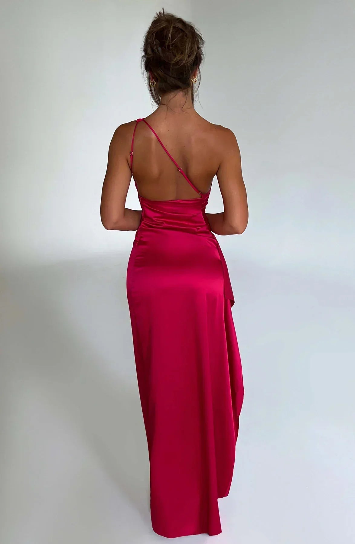 Luxe Satijnen One-Shoulder Splitjurk