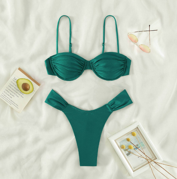 Dames Bikini Set - Bandeau Top met Ruches - High Cut Slip - Verstelbare Bandjes