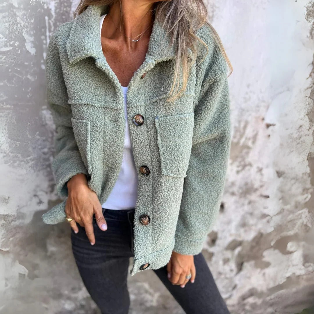 Ladies Coat – Relaxed Fit – Woolly Texture – Wide Lapels – Large Buttons – Patch Pockets