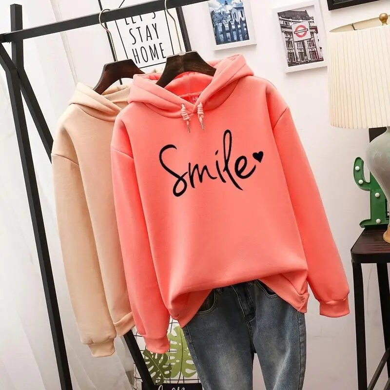 Samy - Leuke Hoodie met "Smile" Graphic voor Dames | Ideaal voor Herfst/Winter