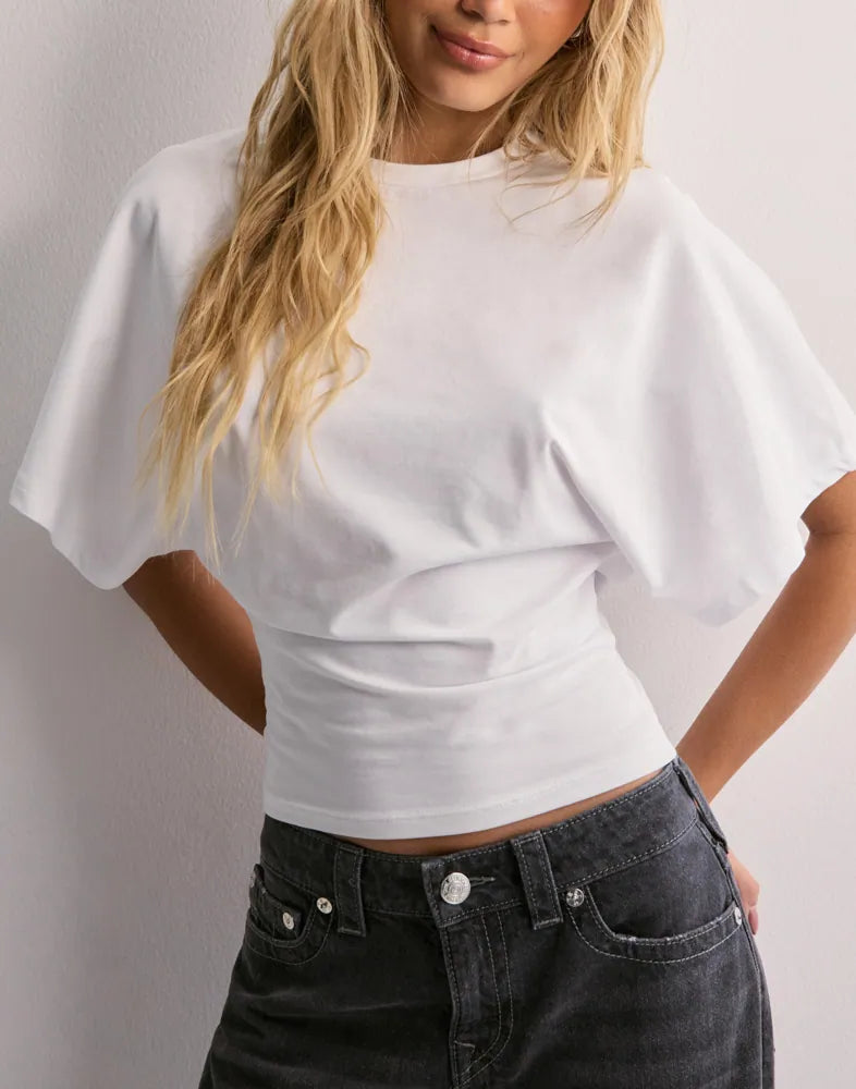 Amaya – Trendy Wide Sleeve Tee voor de Stijlbewuste Vrouw